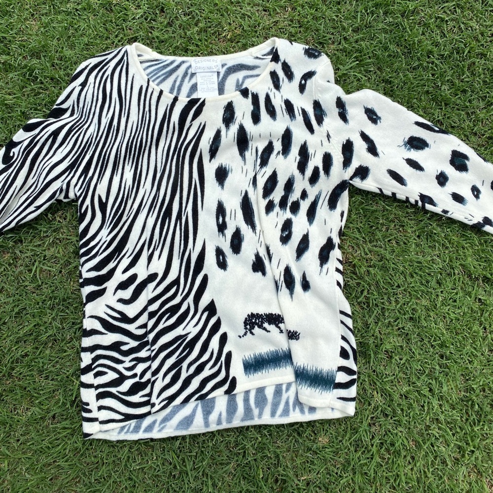 Women’s sweater